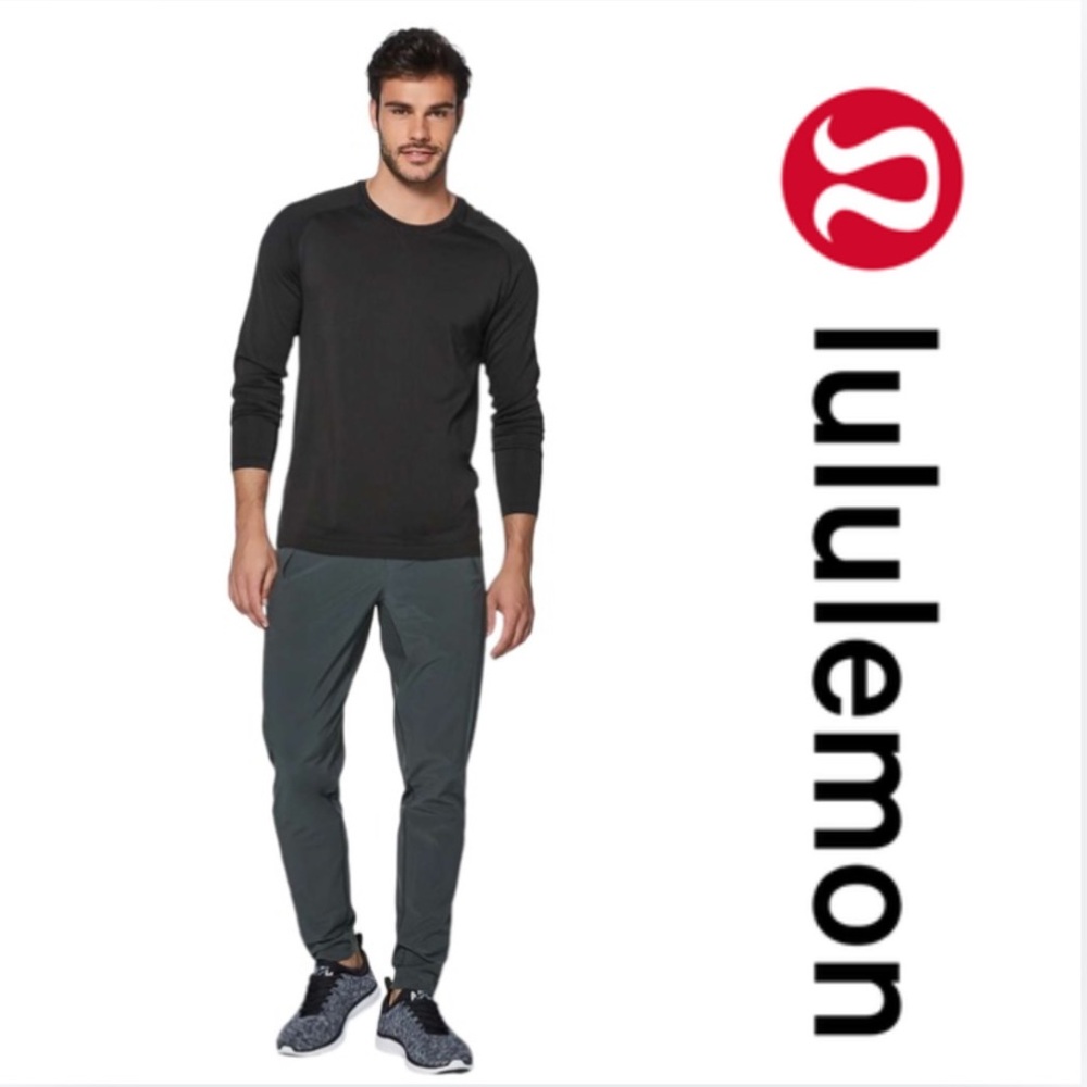 Lululemon “Chill Motion Pant “30”